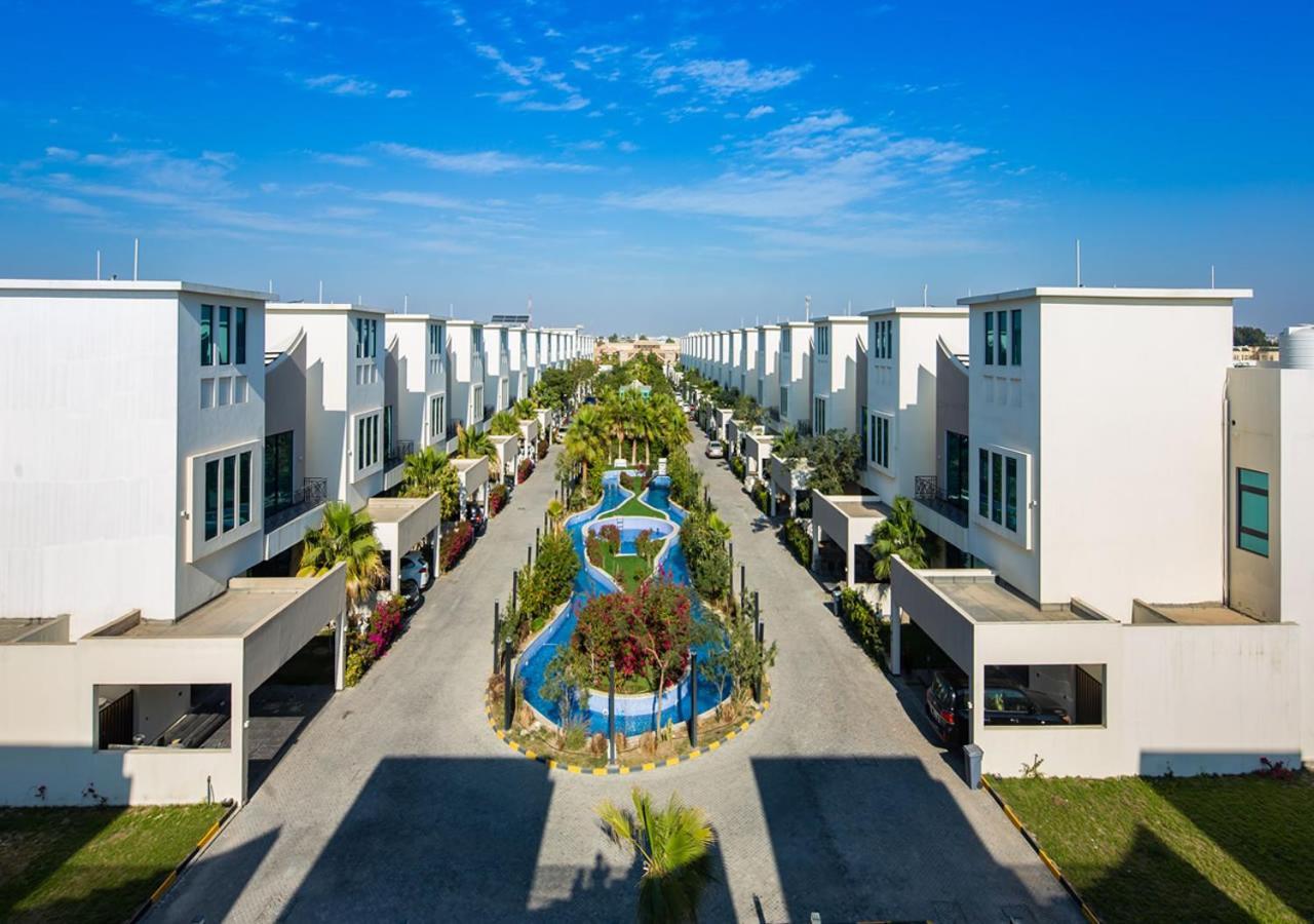 Nordic Resort Manama Luaran gambar